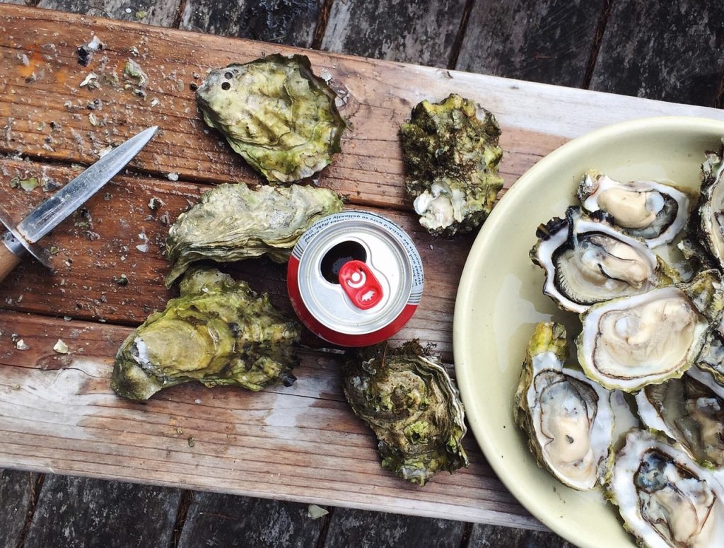 How to Throw an Oyster Roast
