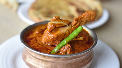 Indian, Thai and Mediterranean Restaurants on Hilton Head Island. Chicken in a bowl