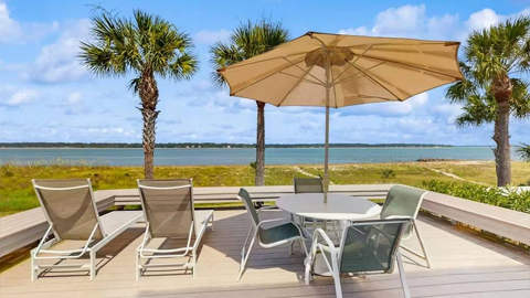 39 Lands End Road a deck in front of the ocean